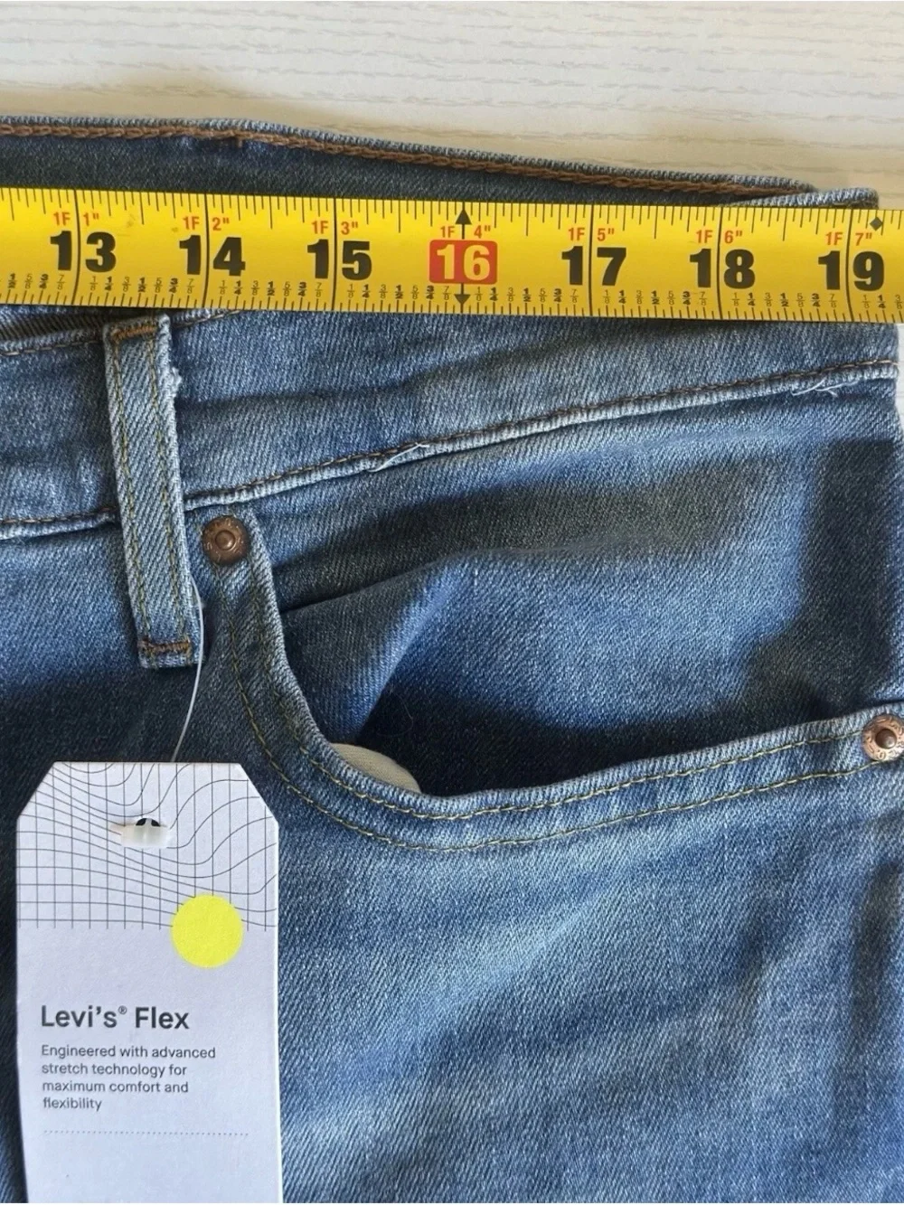 NWT Levi's Flex 511 Slim Fit Jeans Men's Size 38X30 Medium Wash Blue Denim